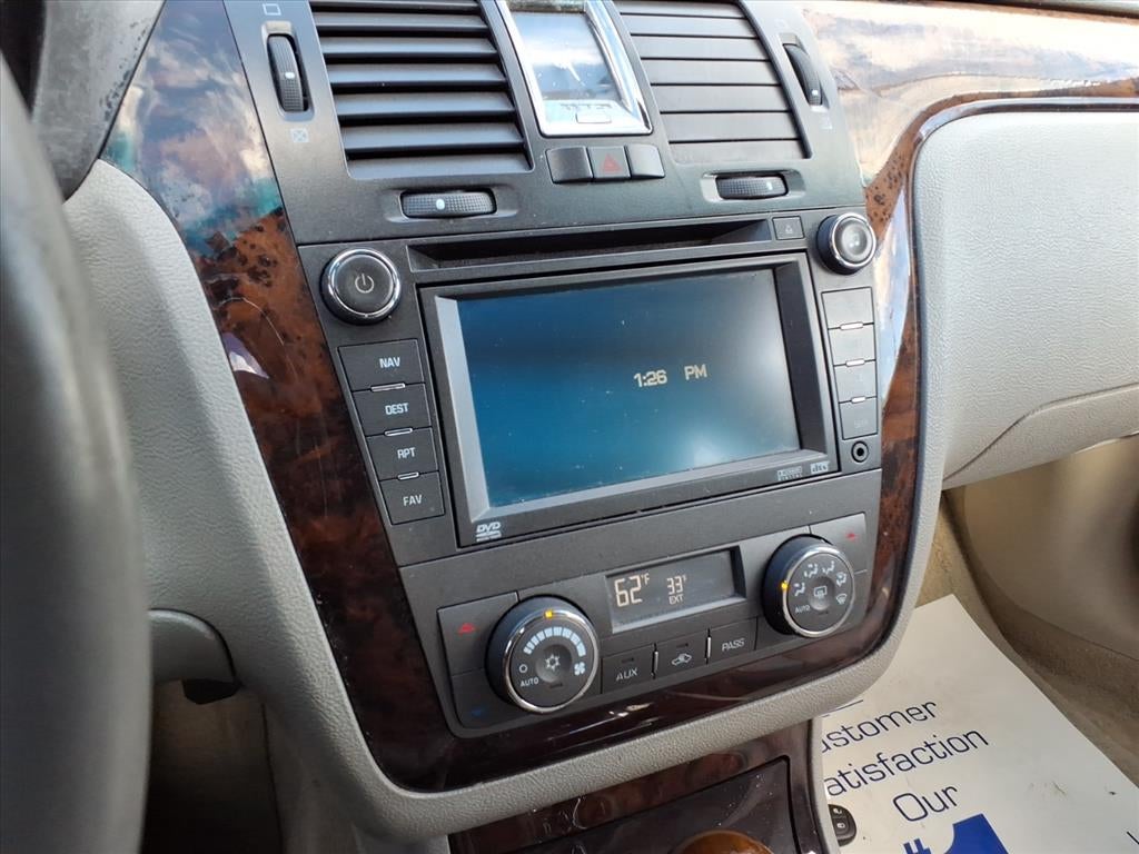 2010 Cadillac DTS w/1SD