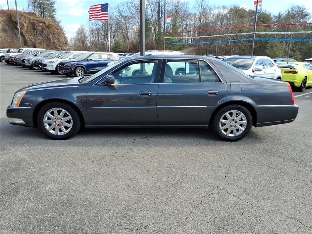 2010 Cadillac DTS w/1SD