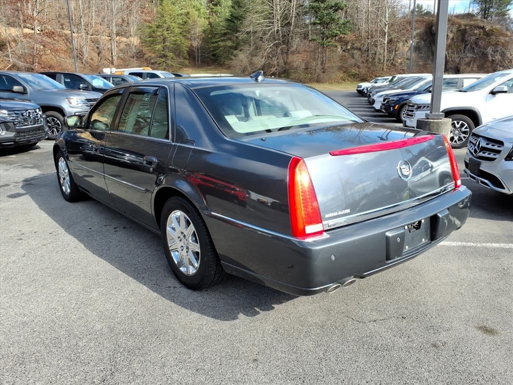 2010 Cadillac DTS w/1SD