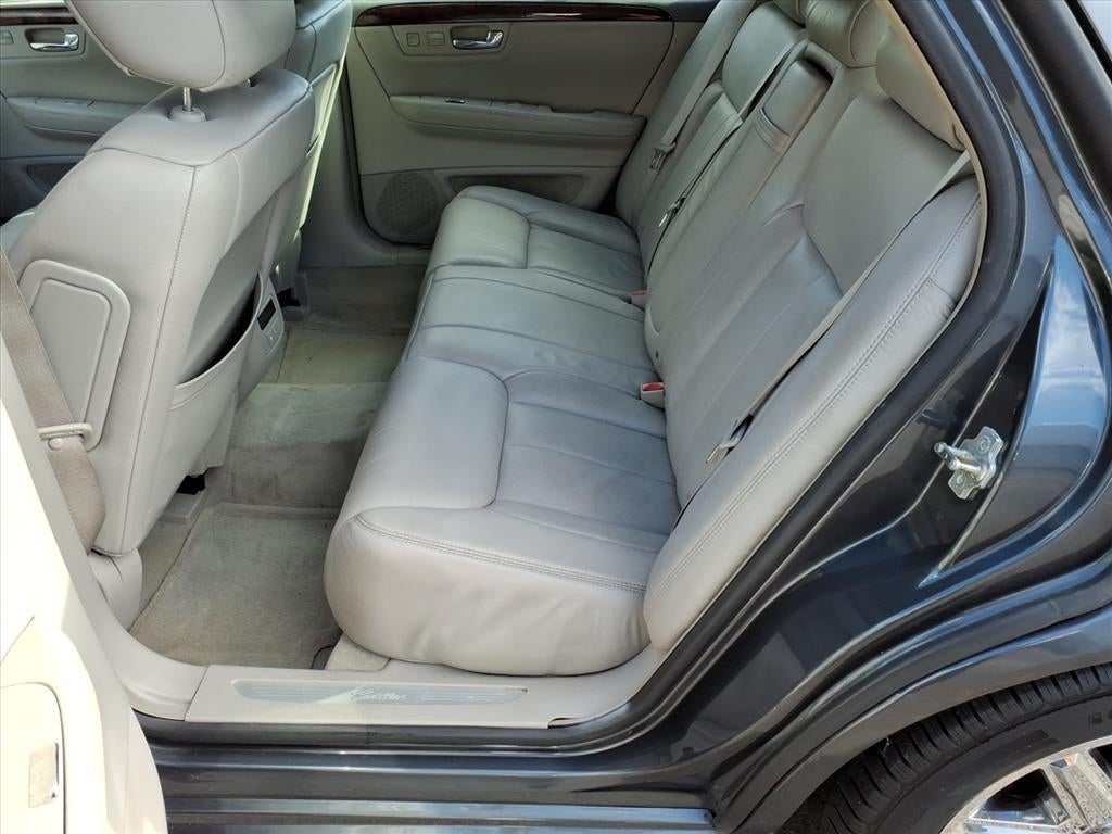 2010 Cadillac DTS w/1SD