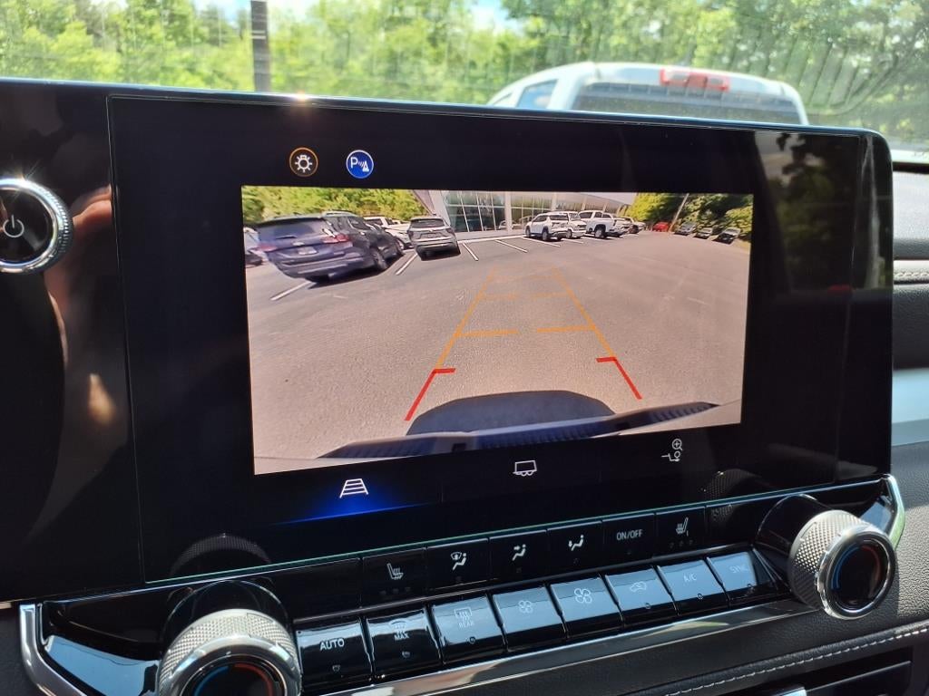 2025 Chevrolet Colorado WT/LT