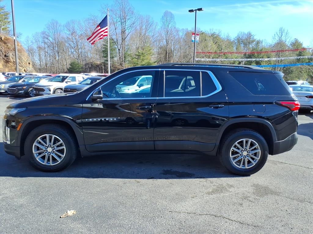 2023 Chevrolet Traverse LT Leather
