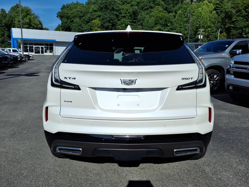 2024 Cadillac XT4 Sport