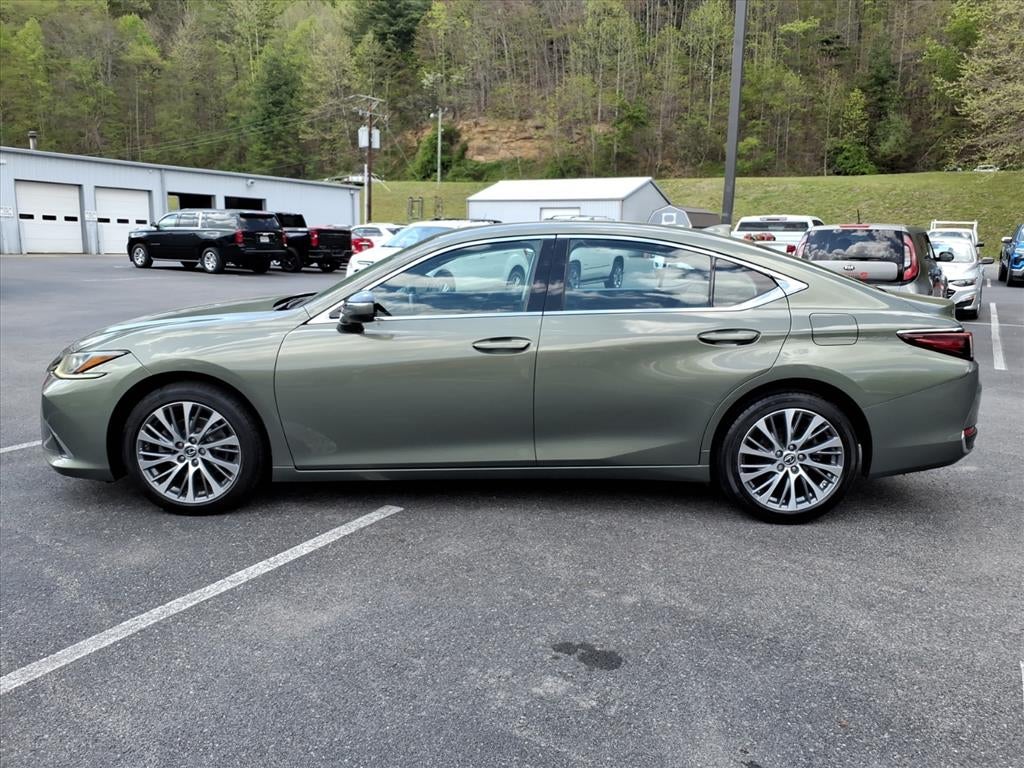 2021 Lexus ES ES 250