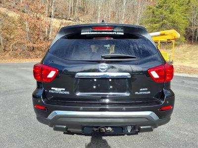 2019 Nissan Pathfinder S