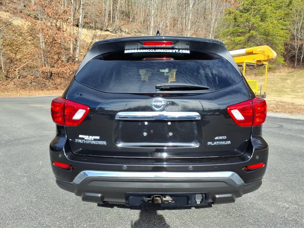 2019 Nissan Pathfinder S