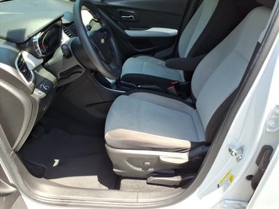 2022 Chevrolet Trax LS