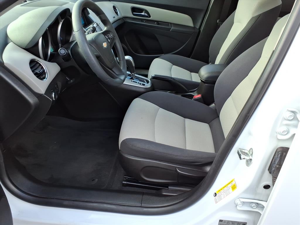 2015 Chevrolet Cruze LS