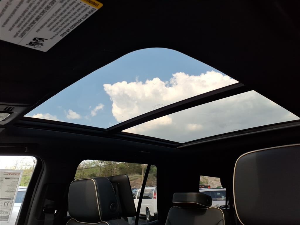 2026 GMC Yukon Elevation - Photo 17