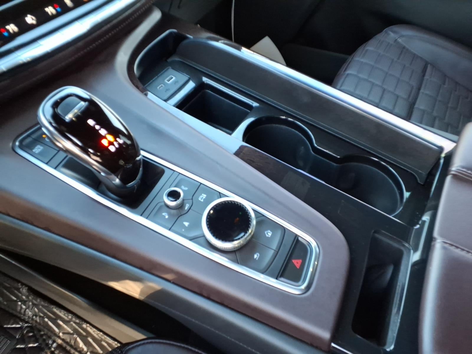 2022 Cadillac Escalade Sport Platinum