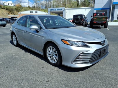 2022 Toyota Camry LE