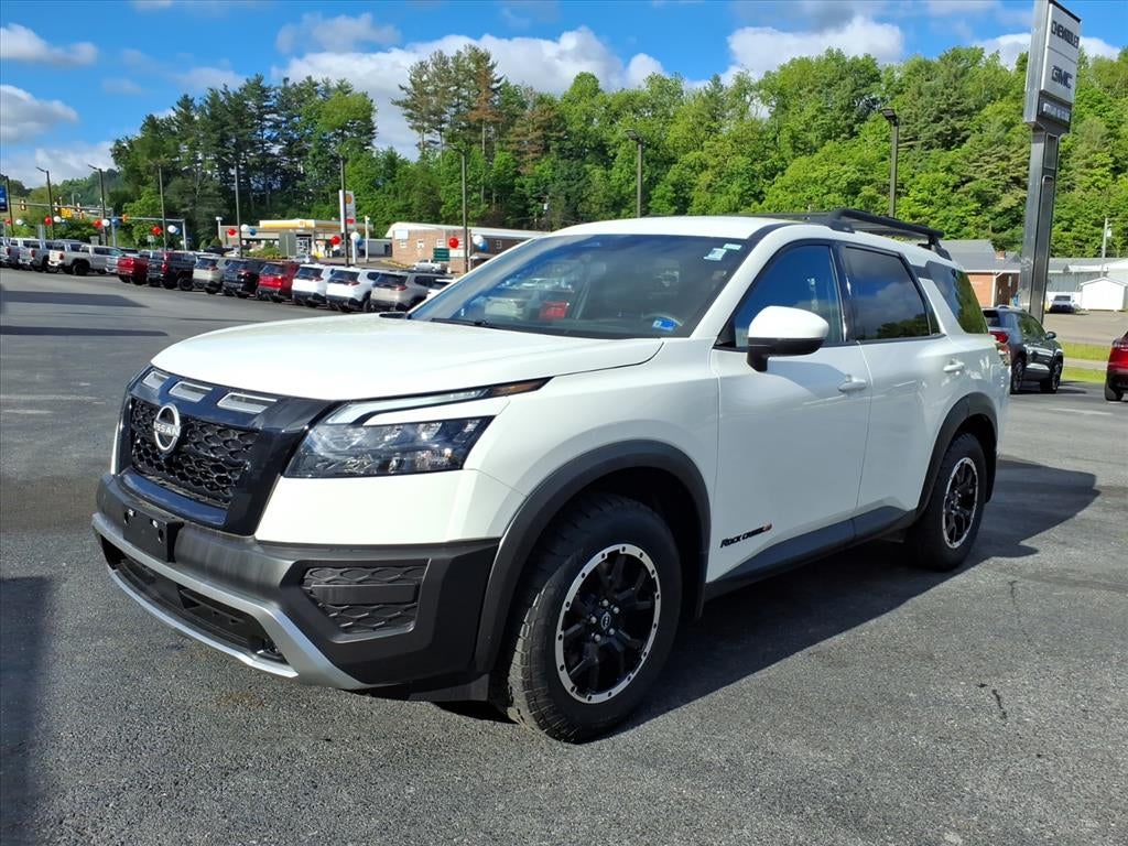 2025 Nissan Pathfinder Rock Creek