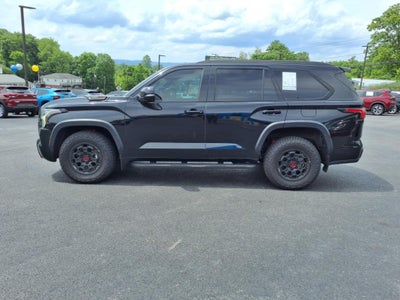 2024 Toyota Sequoia SR5