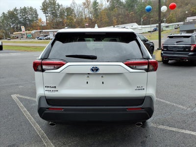2024 Toyota RAV4 Hybrid XLE Premium