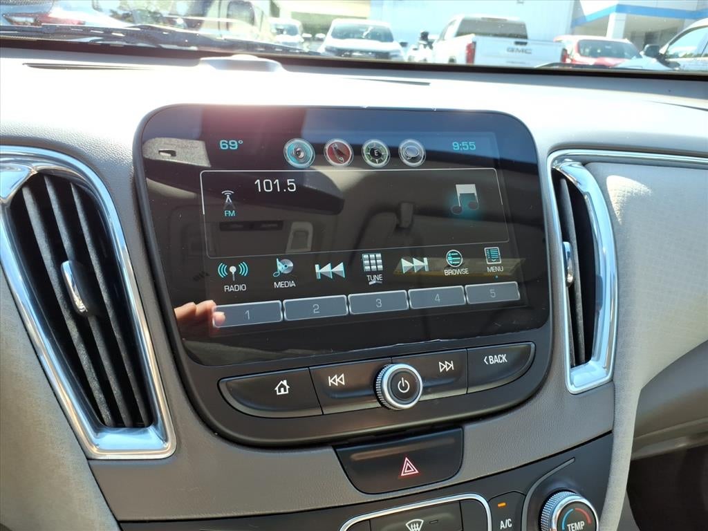 2017 Chevrolet Malibu LT