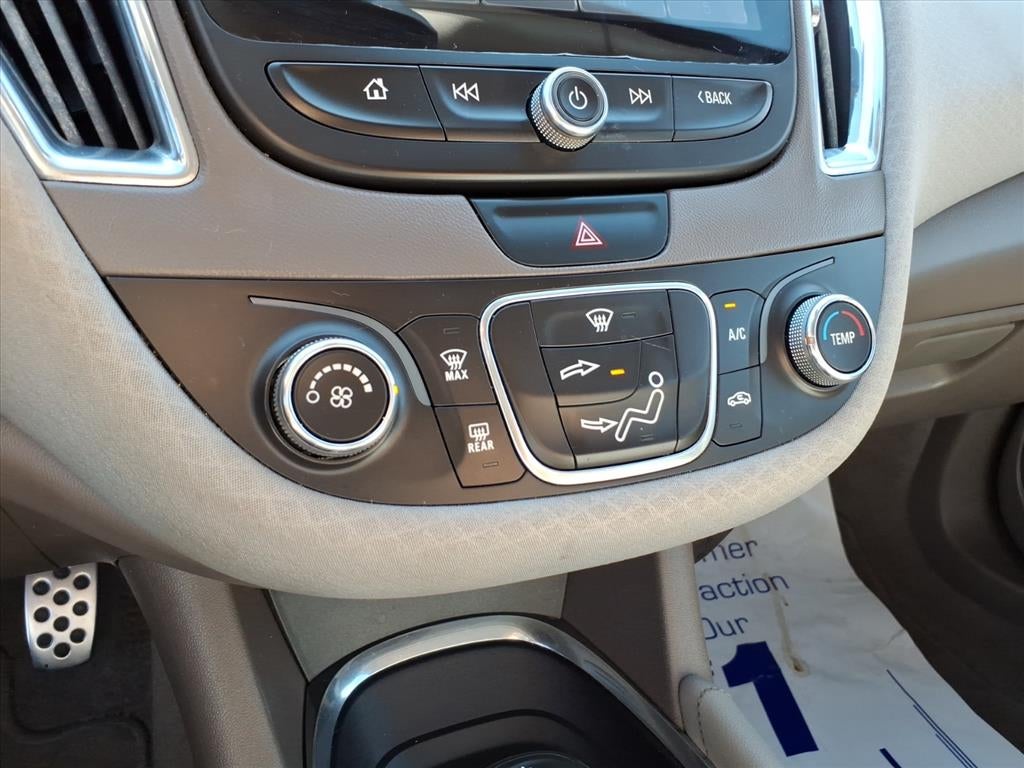 2017 Chevrolet Malibu LT